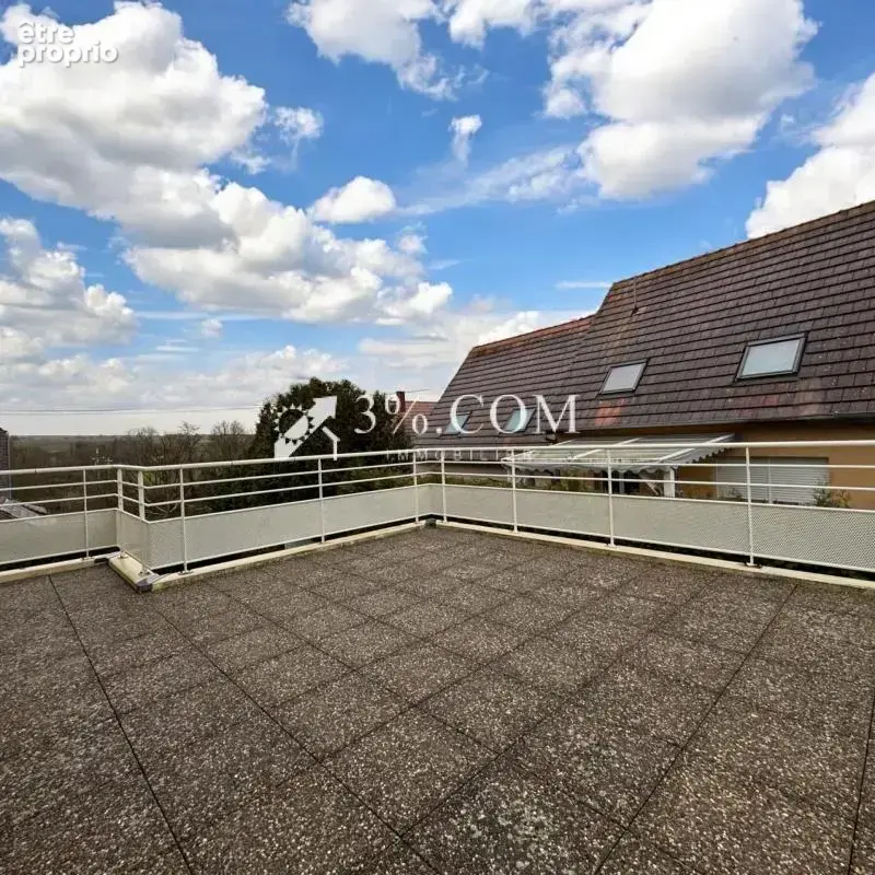 3%COM Beau F4 avec grande terrasse- garage - cave - photo 7