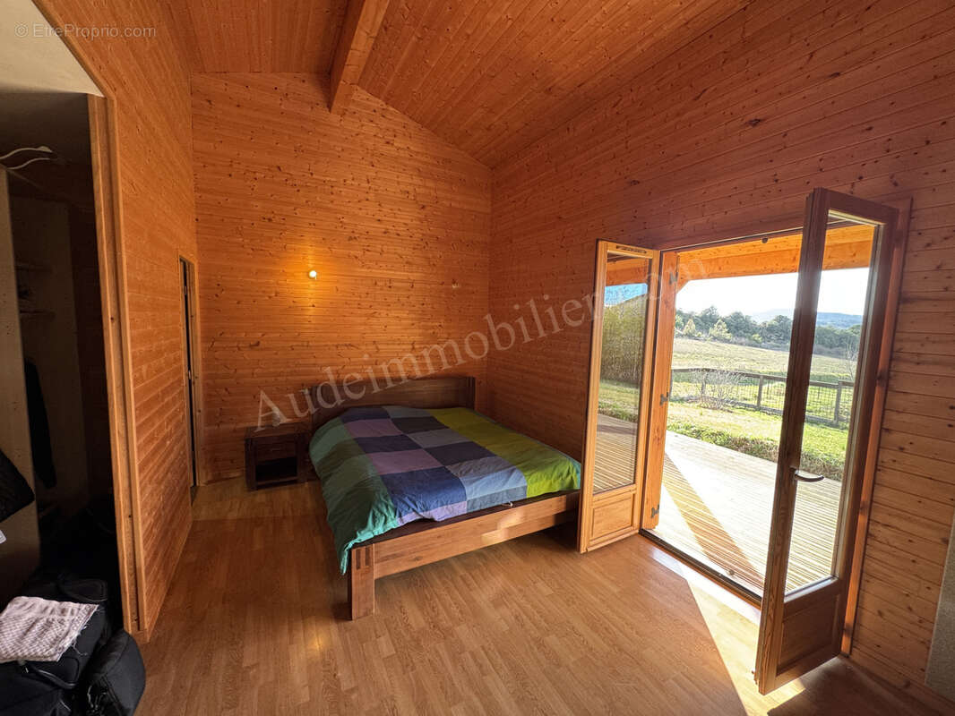 Maison à SAINT-HILAIRE