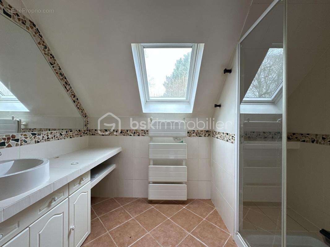 Maison à SOISY-SUR-SEINE