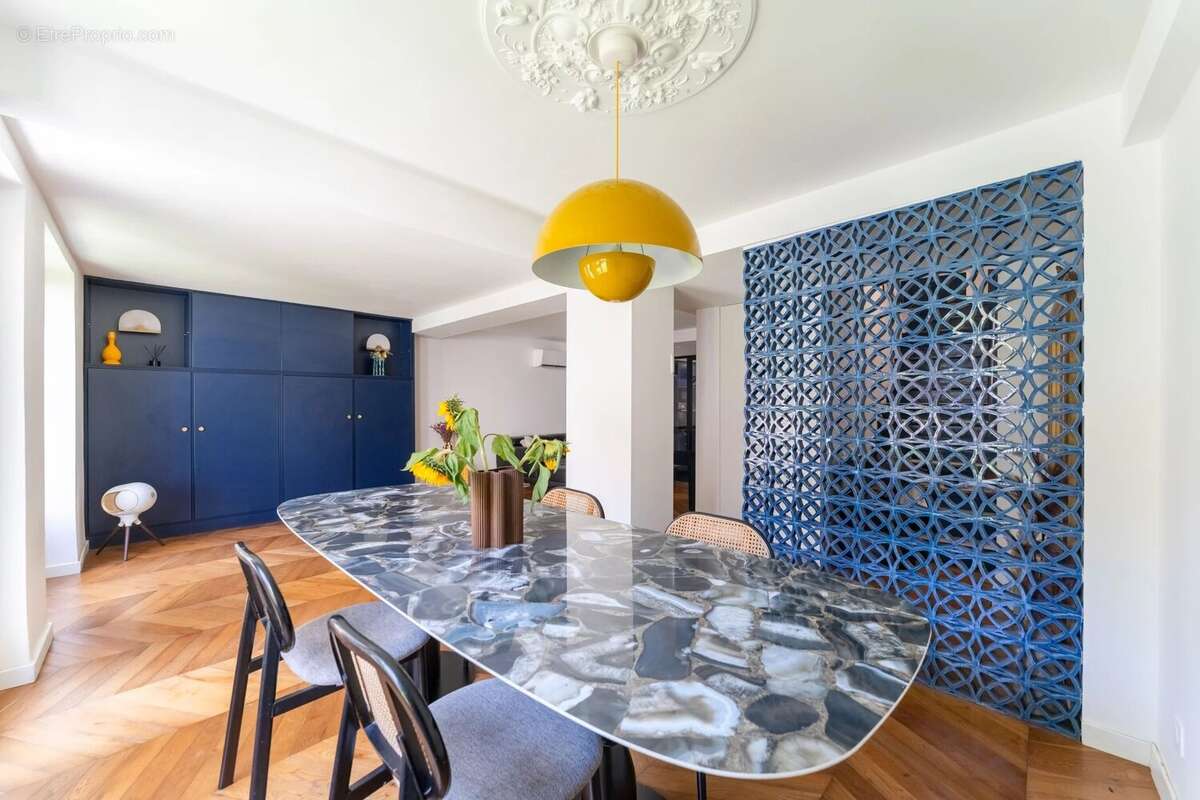 T4 à vendre 140m2 Marseille 13008 - Jardin et Piscine - photo 6