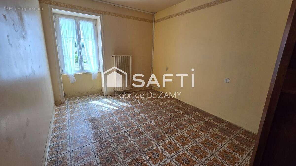 Photo 6 - Maison à CURZON