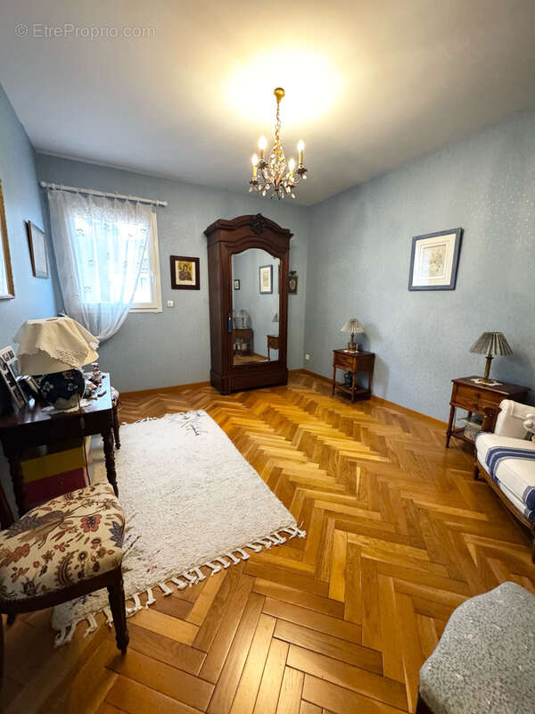 Maison à SAINTE-FOY-LES-LYON