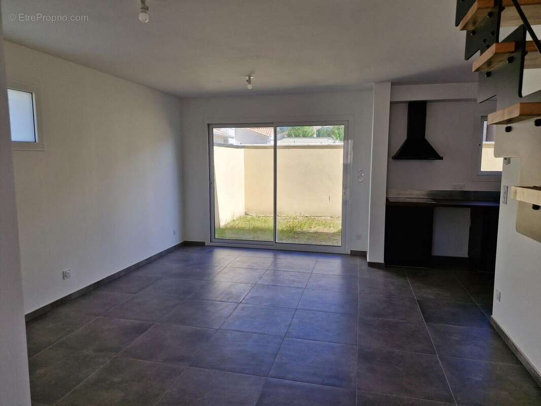Photo 2 - Maison à SAINT-ANDRE-DE-CUBZAC