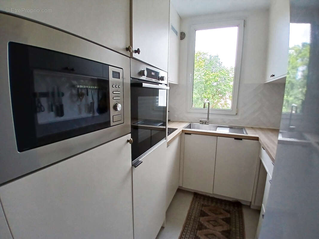 Appartement à PARIS-12E