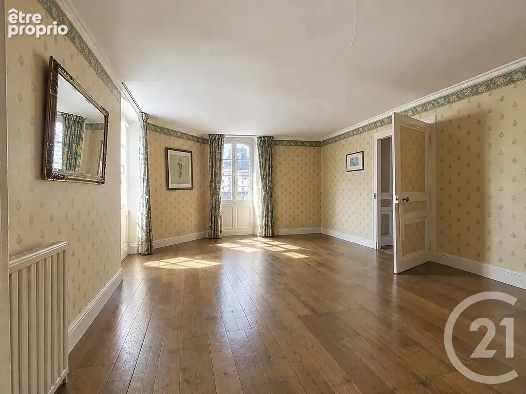 Maison 10 pièces 263 m² à vendre à Chartres (28000) - photo 9
