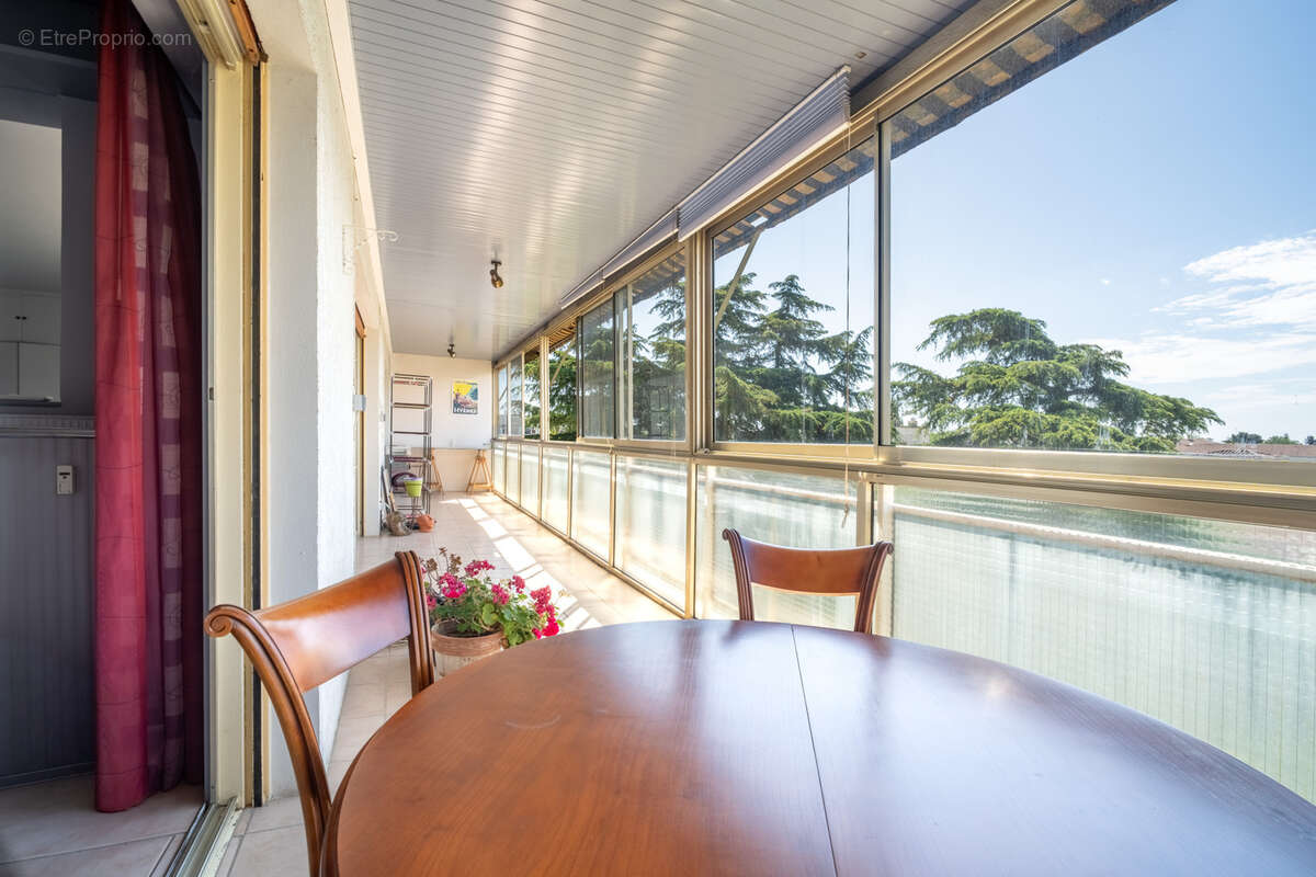 Appartement à HYERES