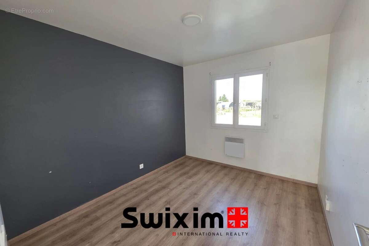 Maison à SAINT-SEURIN-DE-CADOURNE