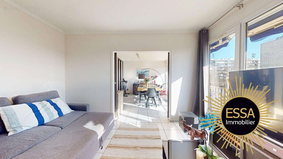 Appartement à VELIZY-VILLACOUBLAY