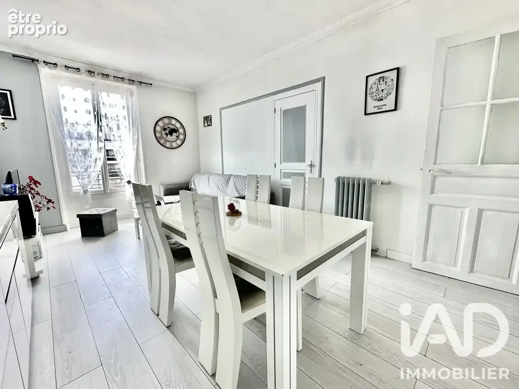 Photo 1 - Appartement à CHOISY-LE-ROI