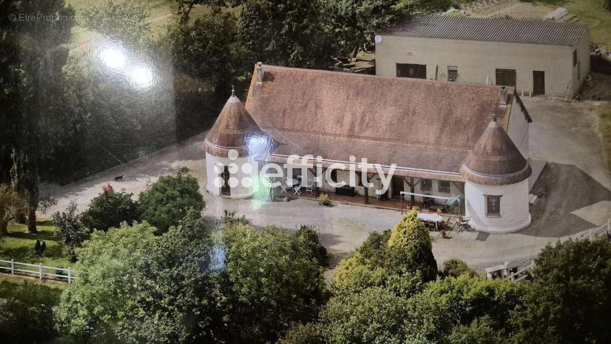 Maison à MANDEVILLE-EN-BESSIN