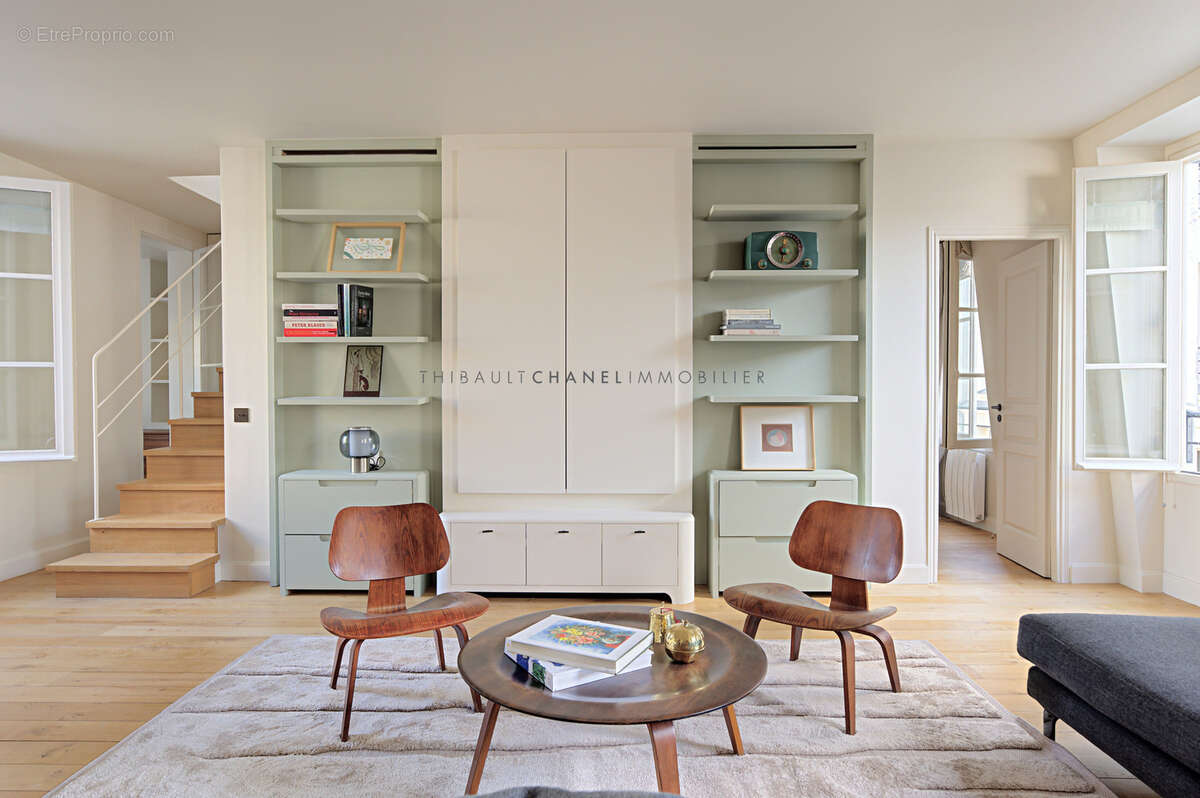 Appartement à PARIS-3E