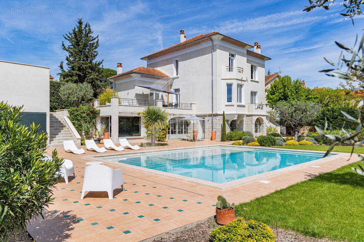 Maison à VAISON-LA-ROMAINE