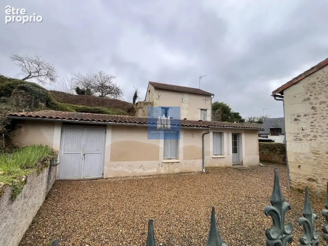 MONTREUIL-BELLAY (49) Maison de village avec vue sur Montreuil Bellay (1 à 2 CH) - photo 16