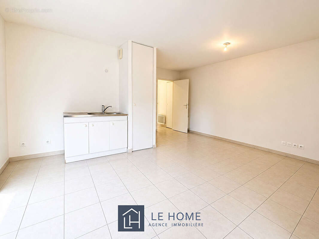 Appartement à TASSIN-LA-DEMI-LUNE