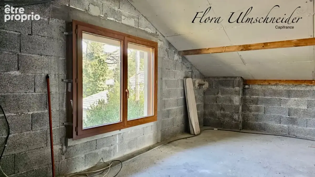 A vendre à CHINDRIEUX, maison individuelle avec fort potentiel d’évolution – Jusqu’à 140 m² habitables. Terrain et garage. Lac d - photo 13