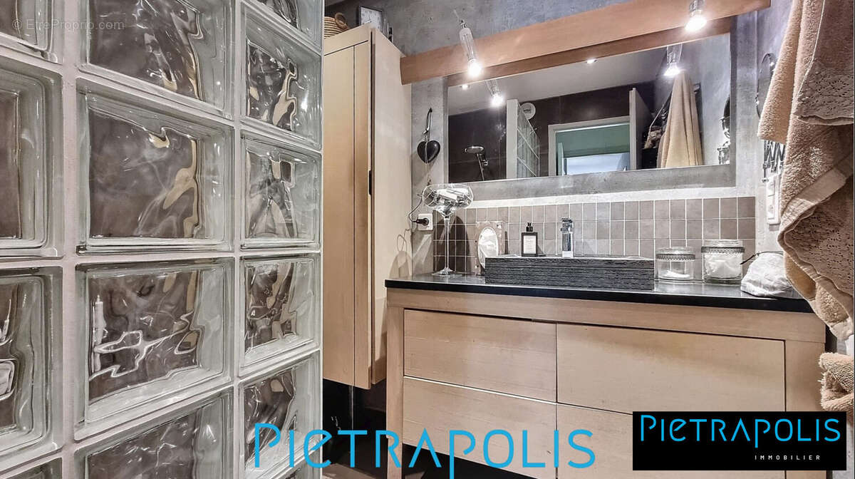 Appartement à CALUIRE-ET-CUIRE