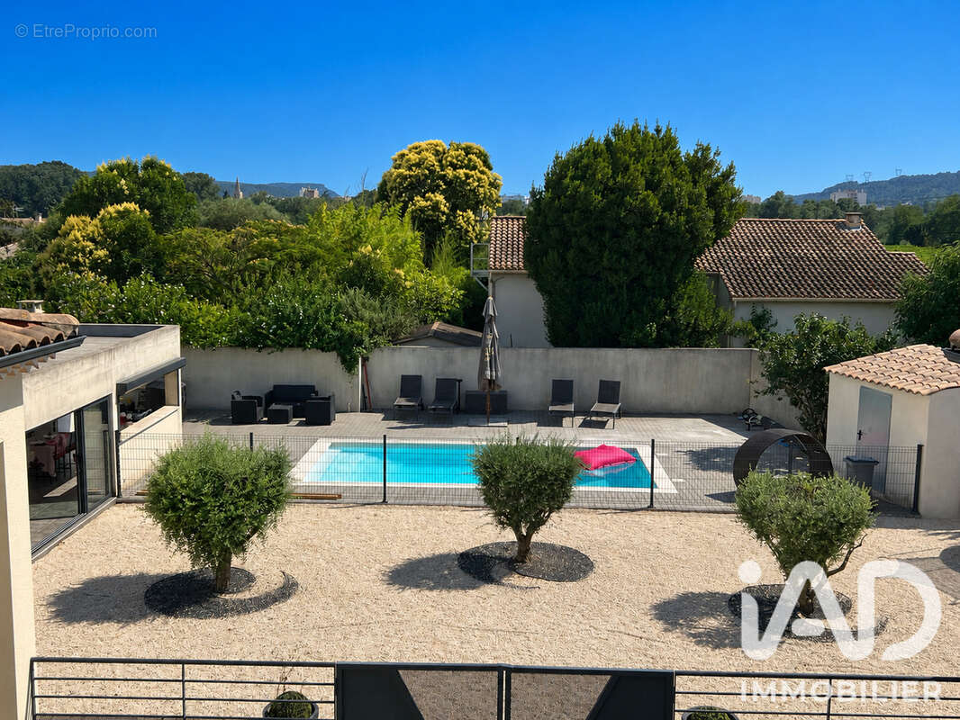 Maison 200 m² à Bagnols-Sur-Ceze  - photo 5