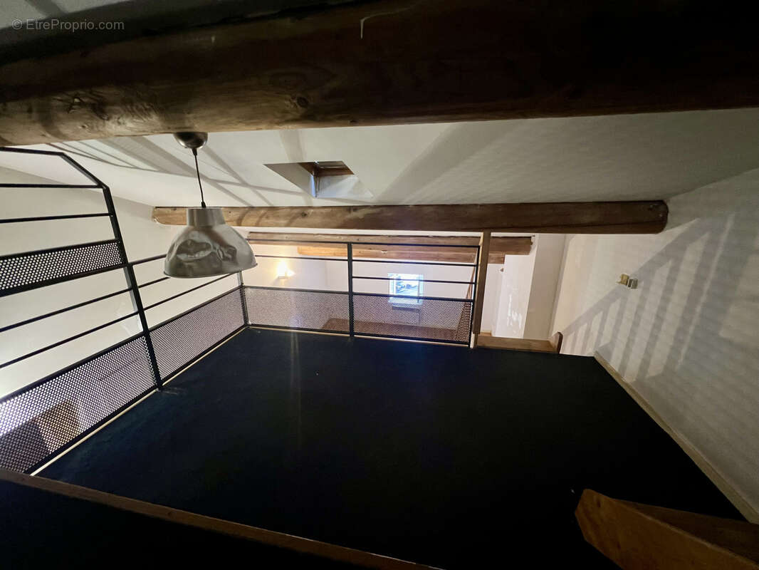 Appartement à VAISON-LA-ROMAINE