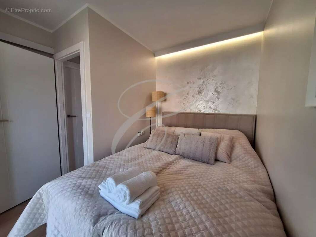 Appartement à ROQUEBRUNE-CAP-MARTIN