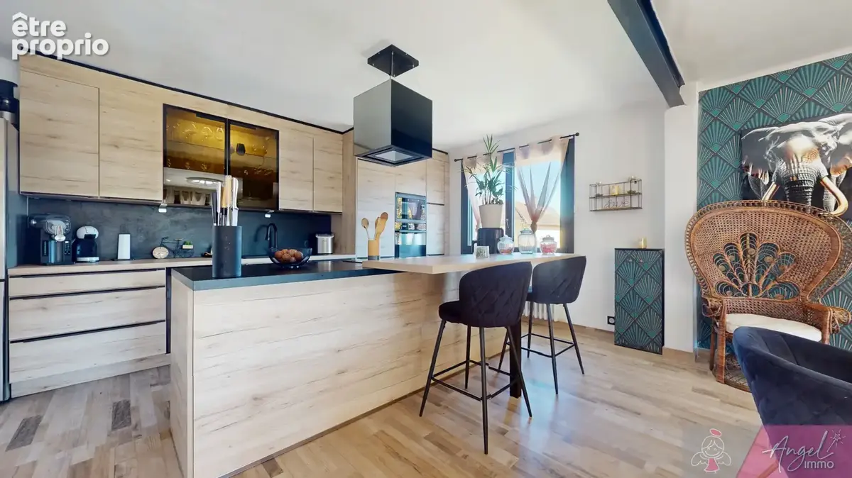 Maison 136 m2   Beaux volumes au cœur de Plumont - photo 5