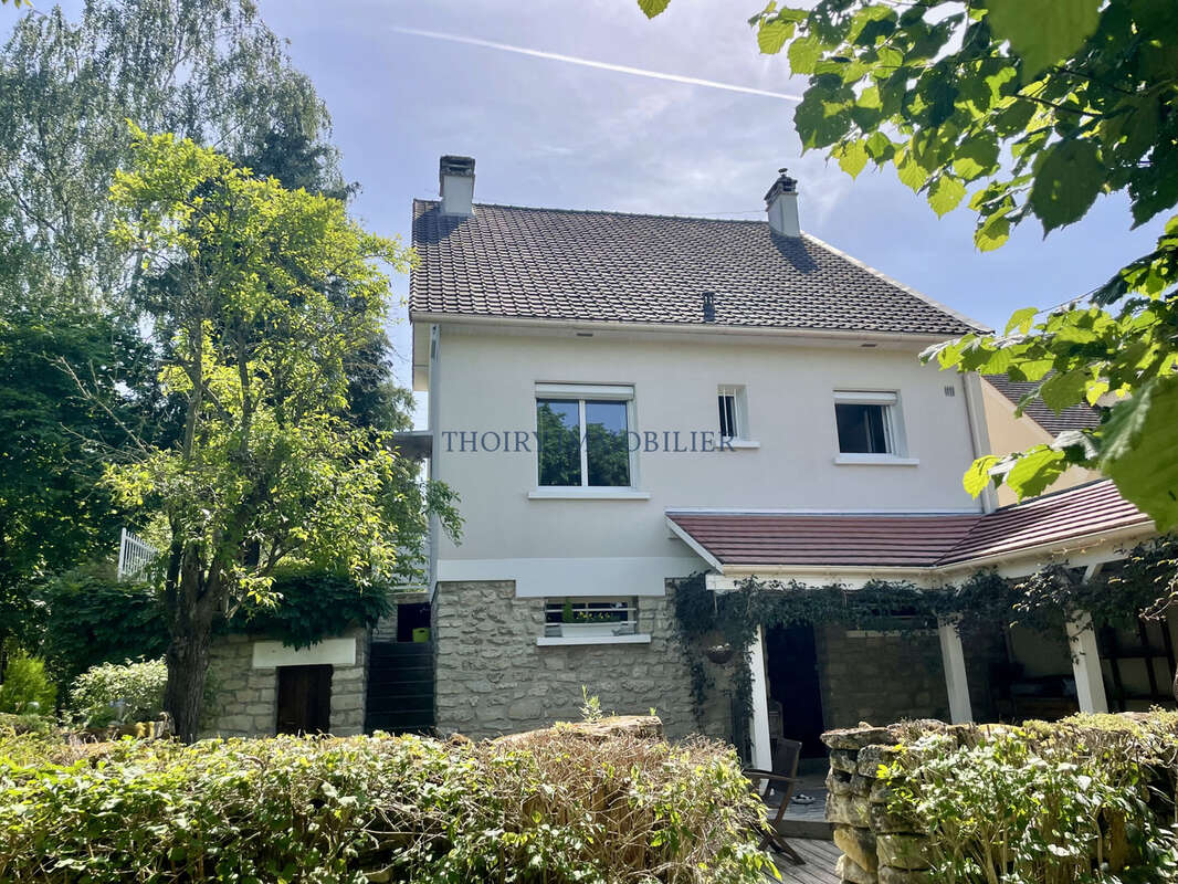 Maison à BAZEMONT