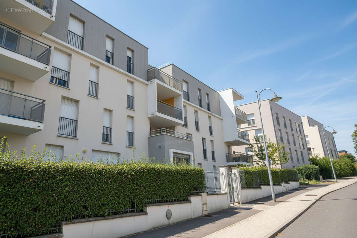 Appartement à SAULX-LES-CHARTREUX