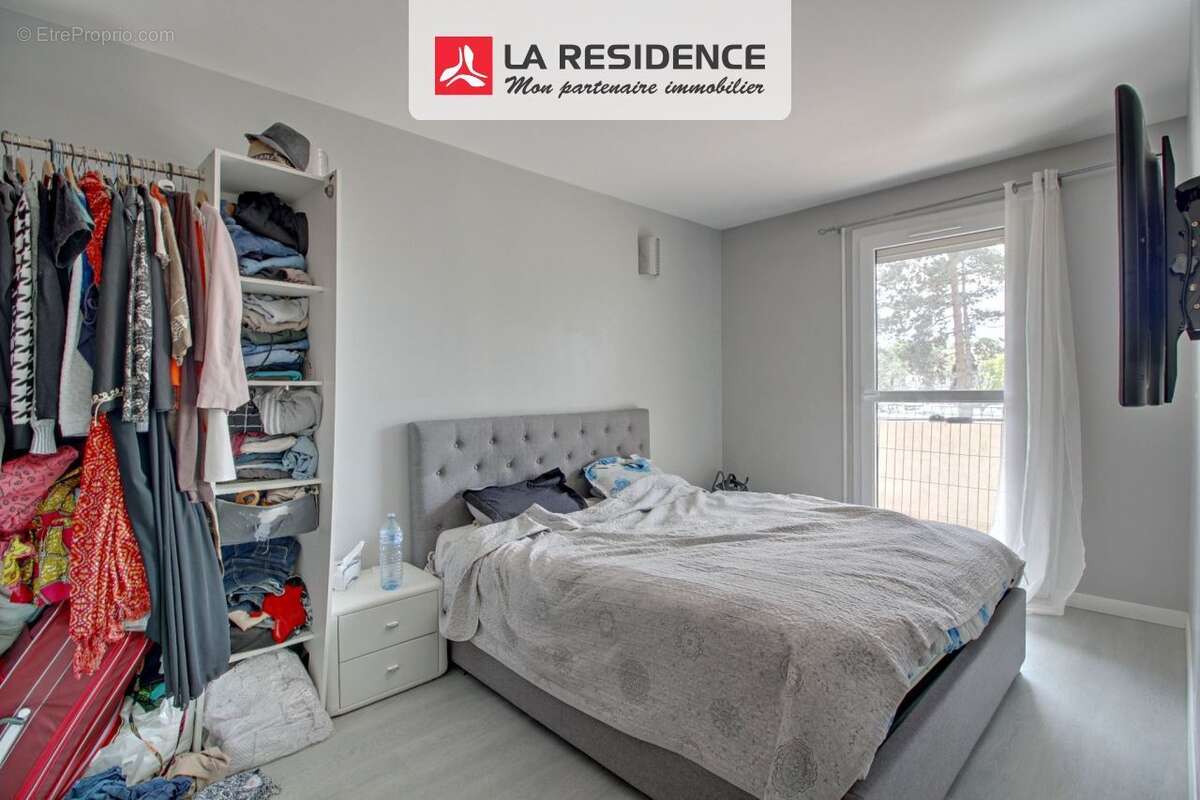 Appartement à LES MUREAUX