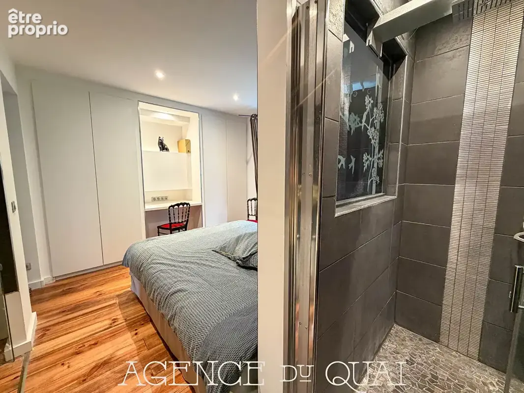 Appartement de standing en duplex avec terrasse de toit et vue exceptionnelle sur la cathédrale de Quimper - photo 16