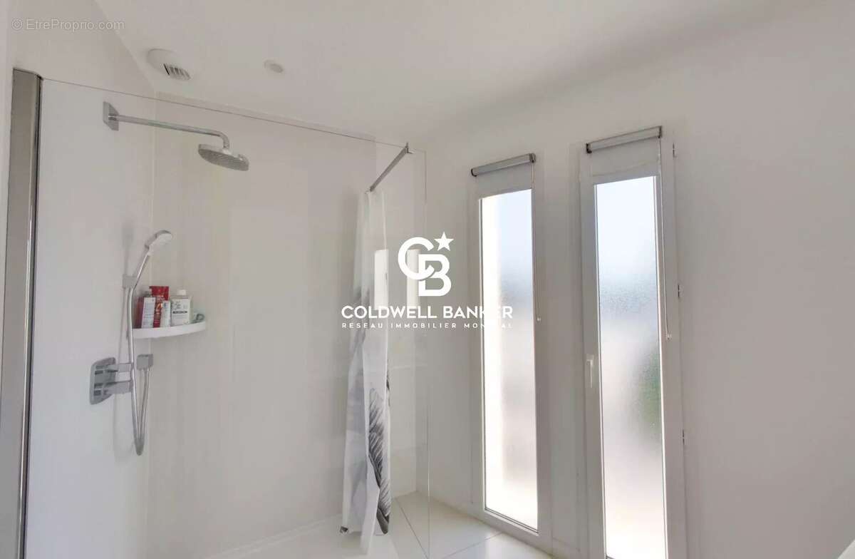 Maison à SAINT-CYPRIEN