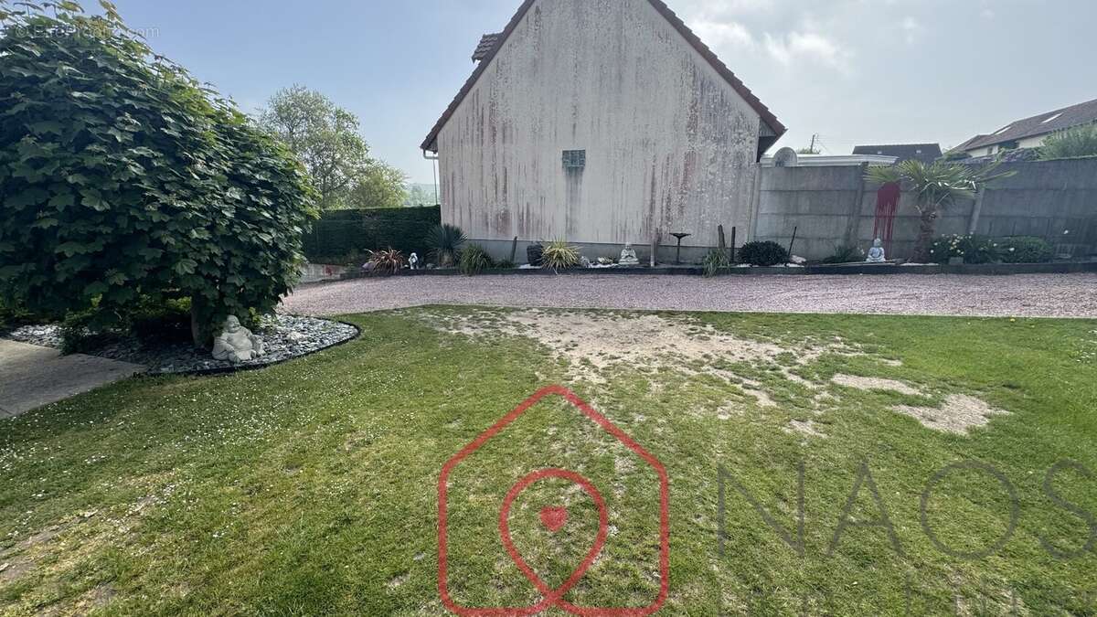 Maison à EU