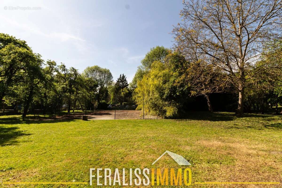 Appartement à VAUX-SUR-SEINE