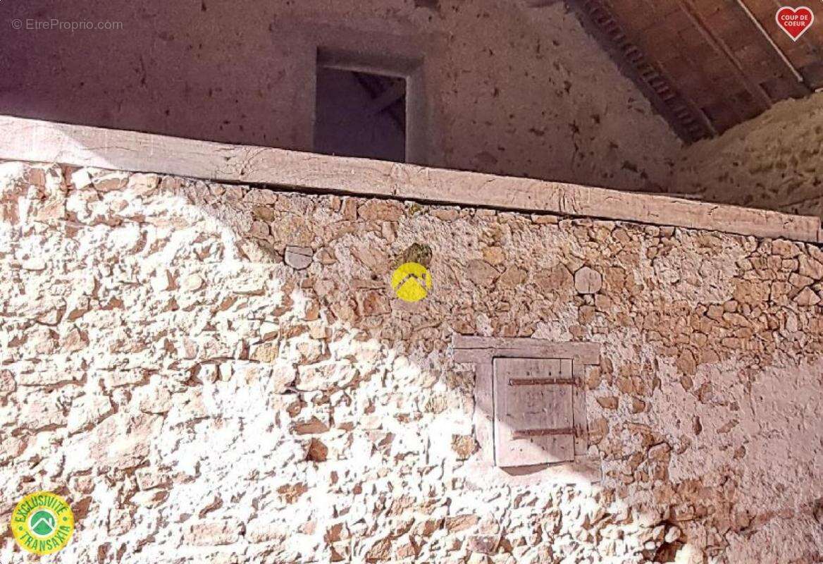 Maison à SAINT-HILAIRE