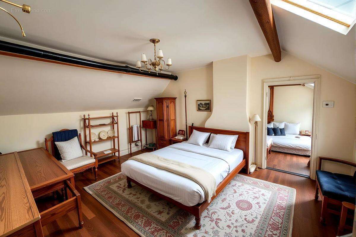 Maison à MONTIGNY-LENGRAIN