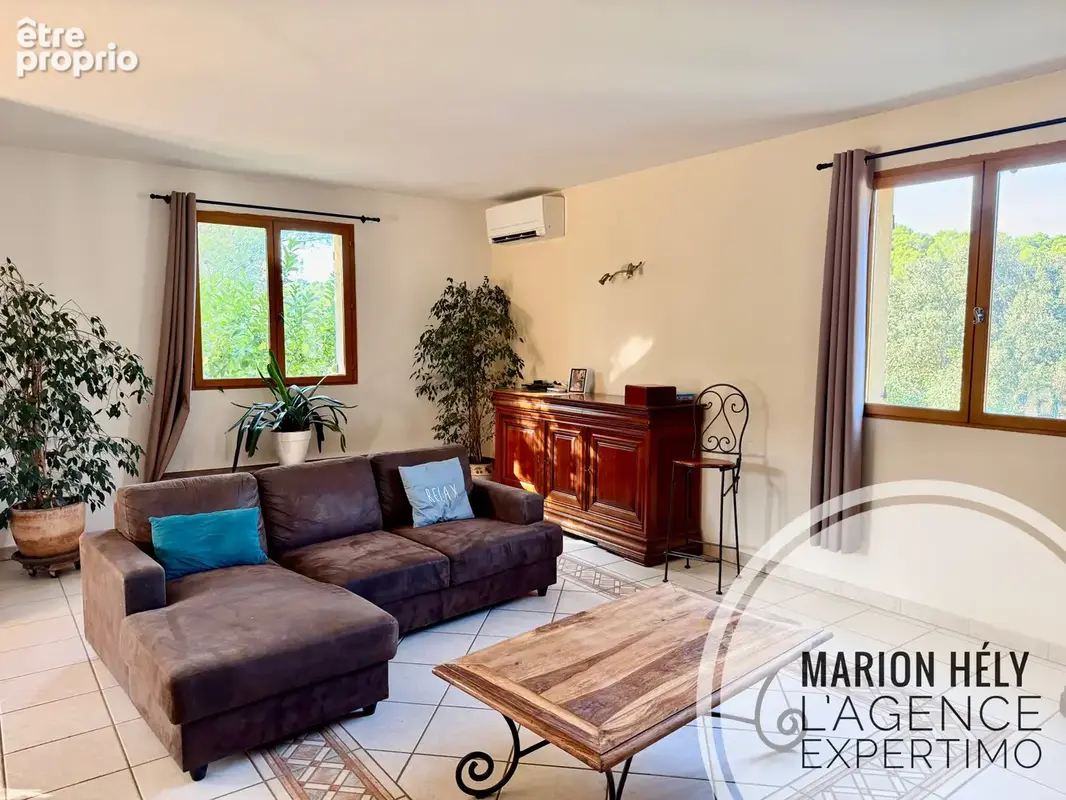 Uchaux, superbe maison familiale avec suite parentale et jardin arboré de 2500 m2 - photo 9