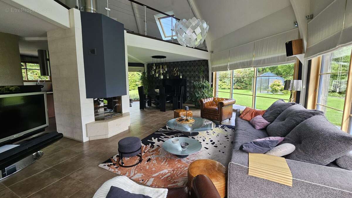 Maison 270 m² à Senneville-Sur-Fecamp  - photo 4
