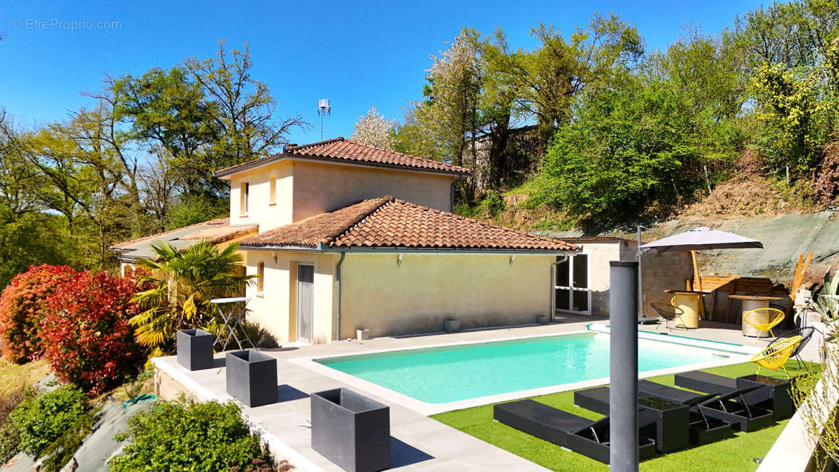 Villa contemporaine de prestige T5 Vue panoramique et piscine - photo 3