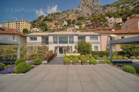 Maison à ROQUEBRUNE-CAP-MARTIN