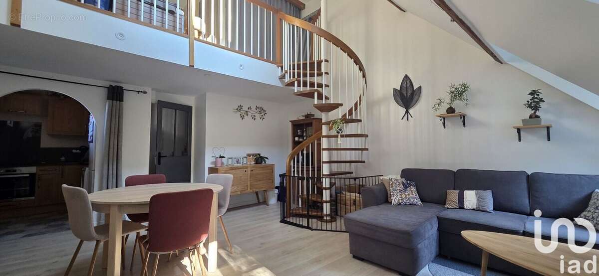 Photo 2 - Appartement à LE PORT-MARLY