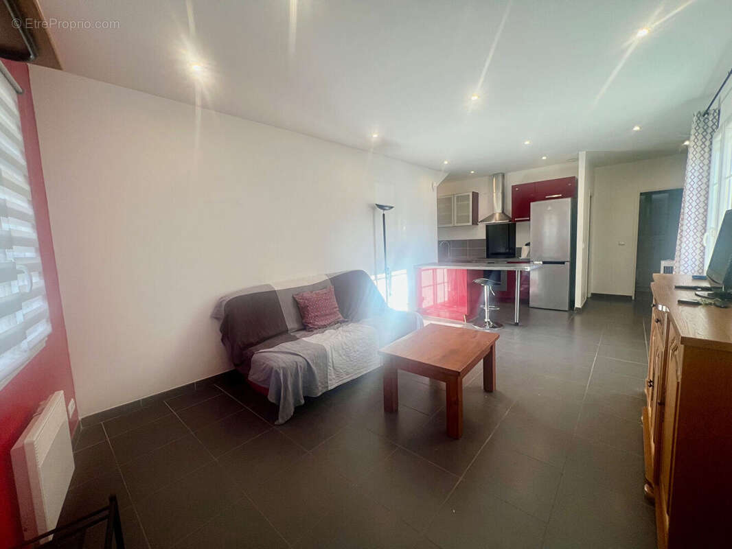 Appartement à GRISY-SUISNES