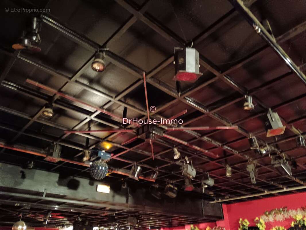 Maison à SAINTE-LIVRADE-SUR-LOT