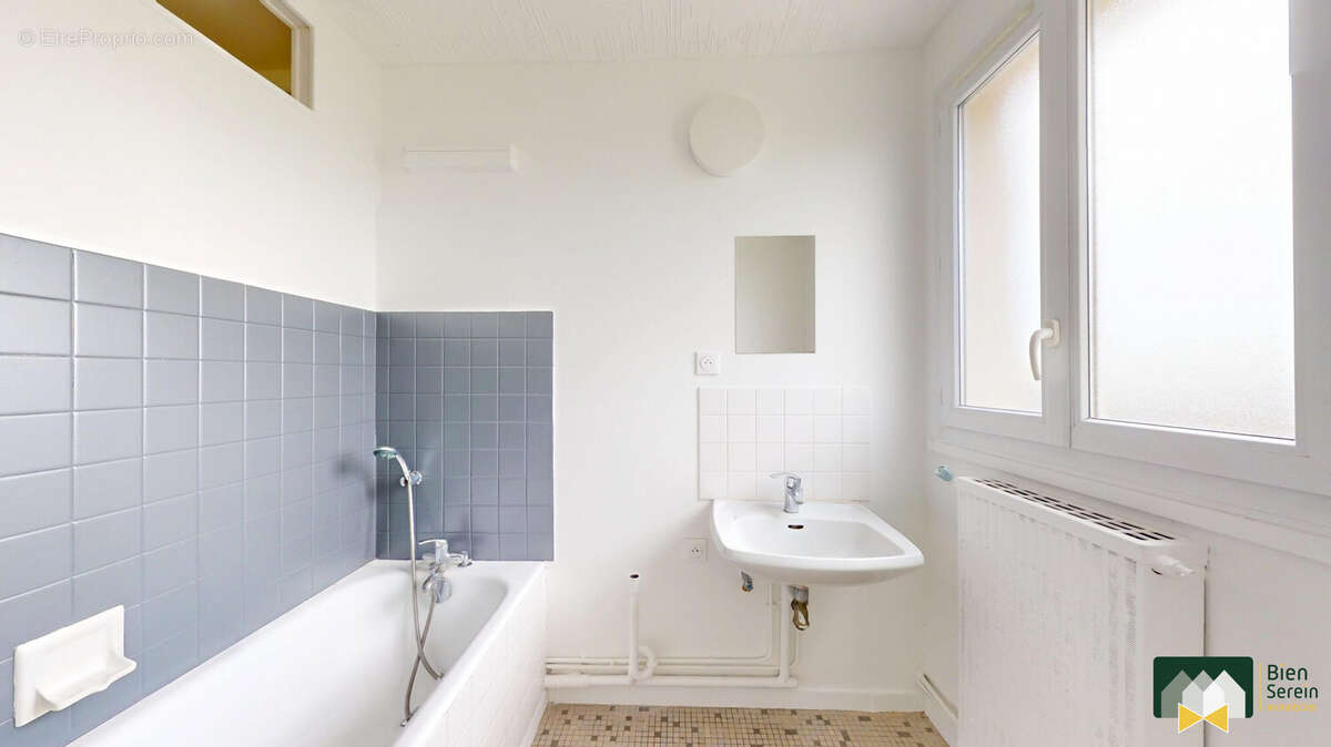 Appartement à LUCE