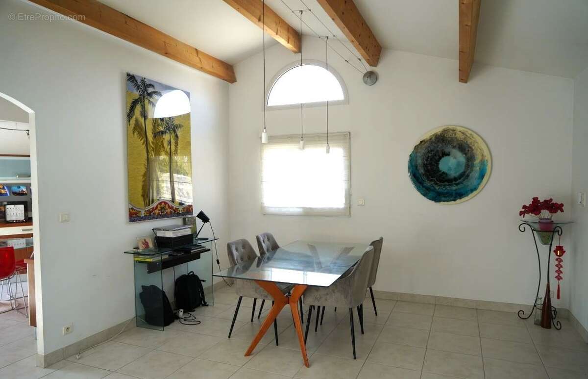 Maison à DOMPIERRE-SUR-MER