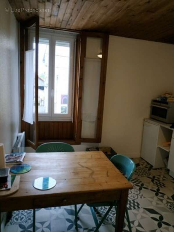 Appartement à RUELLE-SUR-TOUVRE