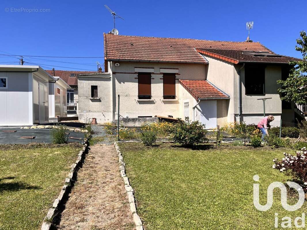 Photo 2 - Maison à BOURBON-LANCY