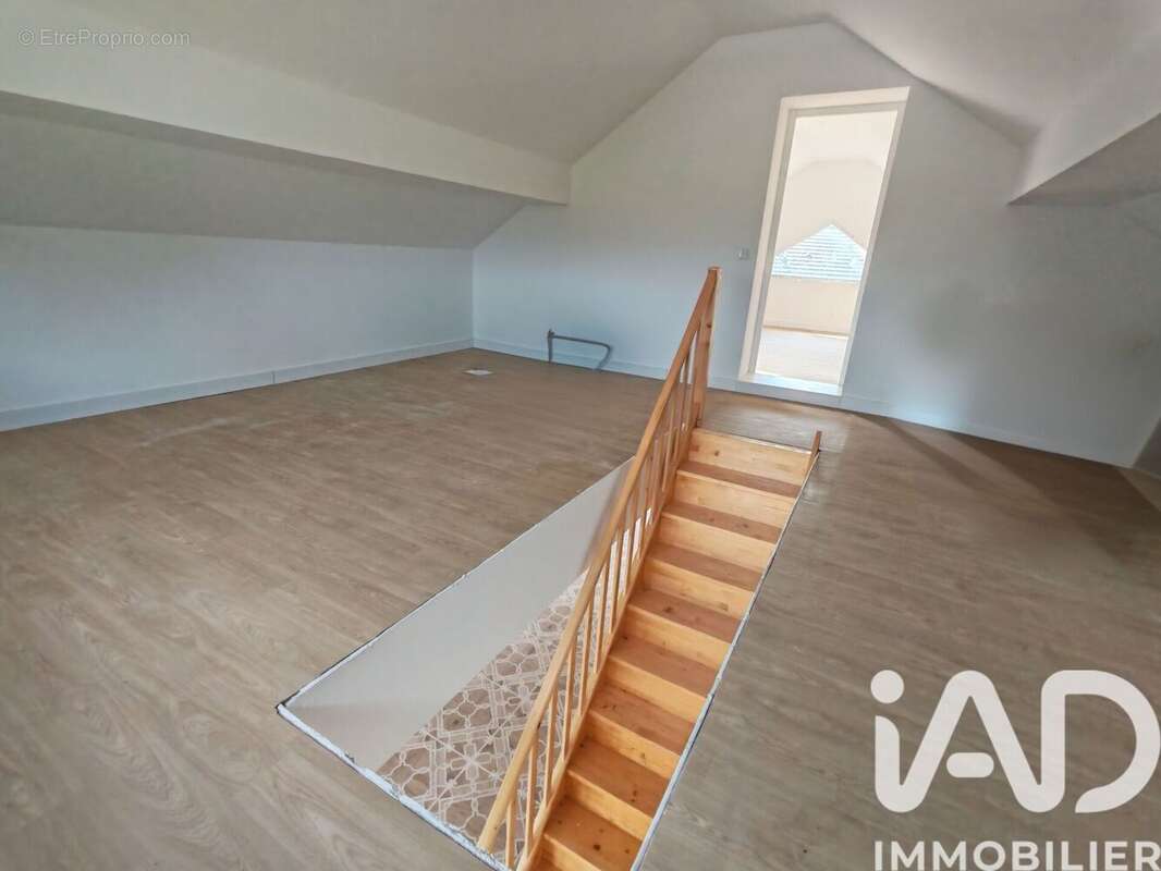 Photo 8 - Maison à RAISMES
