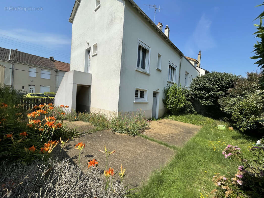 Maison à LE MANS