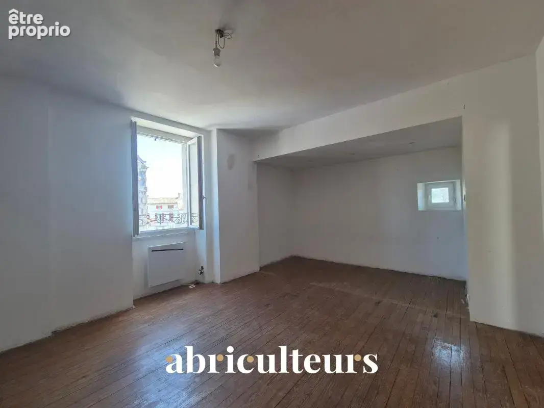 Maison à rénover - 7 pièces - 160 m² - Jarnac centre-ville - photo 4