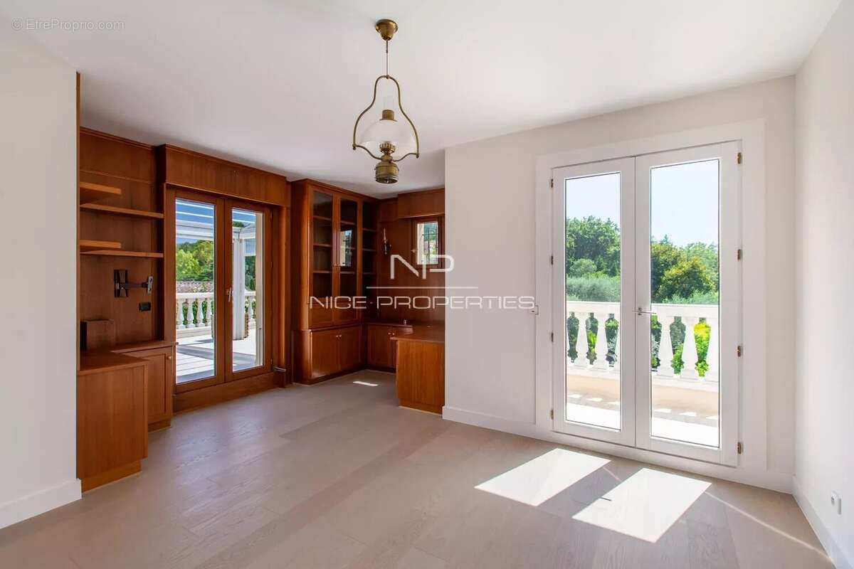 Maison à VILLEFRANCHE-SUR-MER