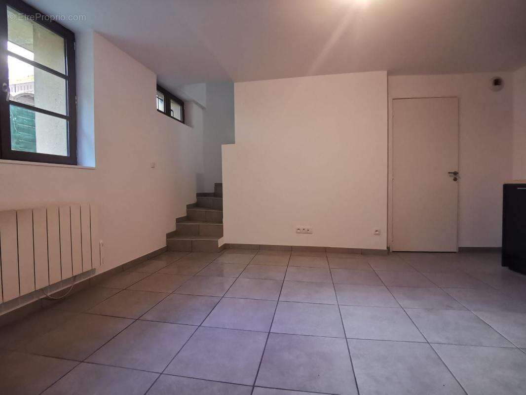 Appartement à SAVIGNY