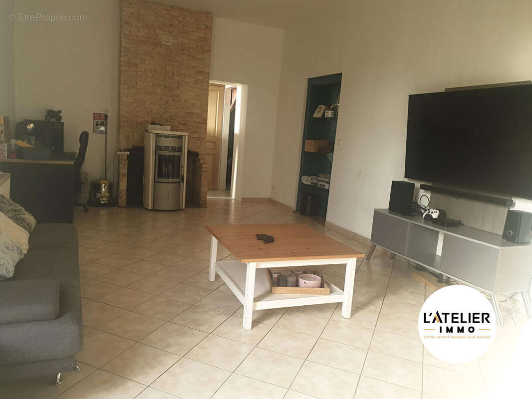 Maison à SAINT-MARD-SUR-LE-MONT